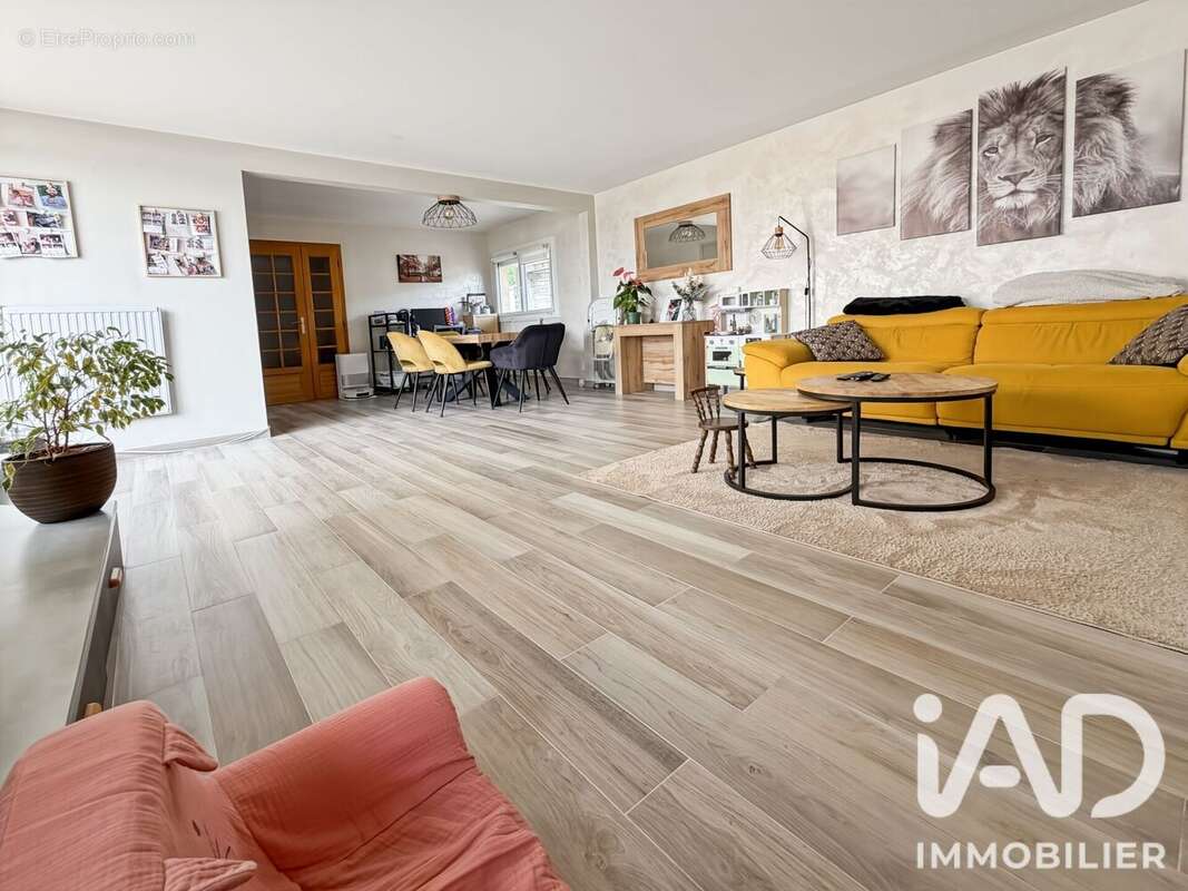 Appartement 87 m² à Champs-Sur-Marne  - photo 5