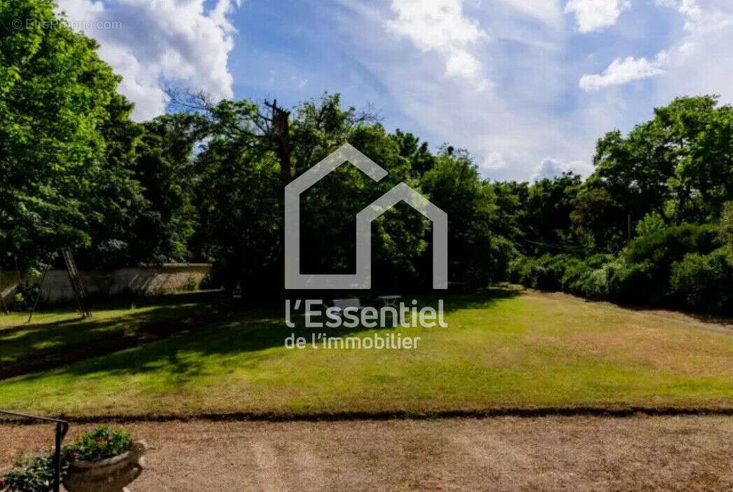 Maison à MAISONS-LAFFITTE