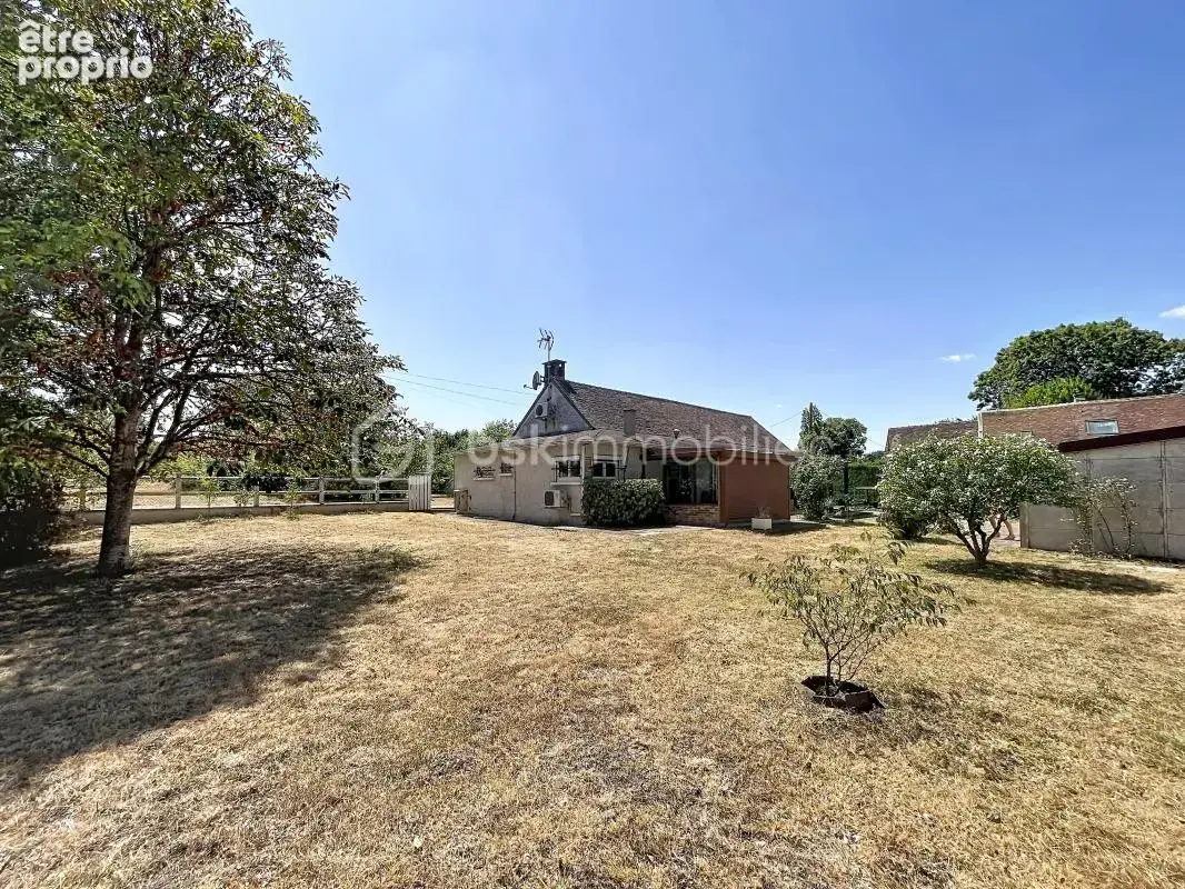 Longère de charme au calme sur un terrain de 1 700 m² — Château-Renard - photo 27