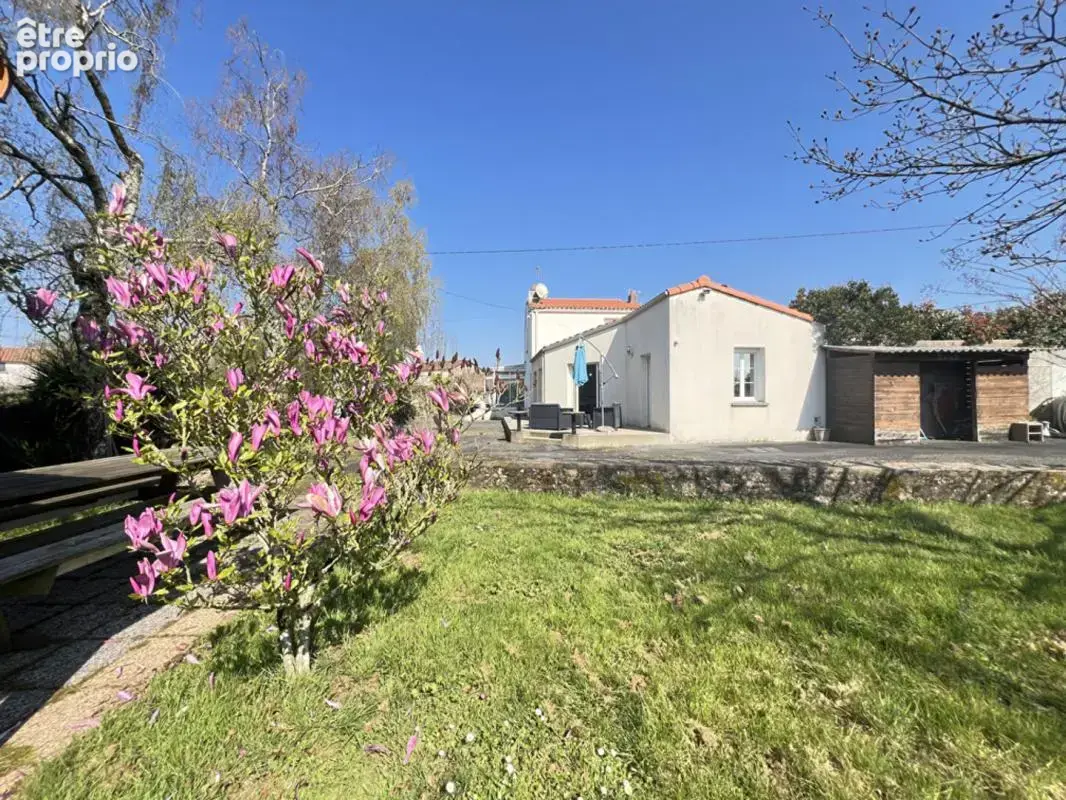 Maison Sevremoine 6 pièce(s) 141 m2 - photo 2
