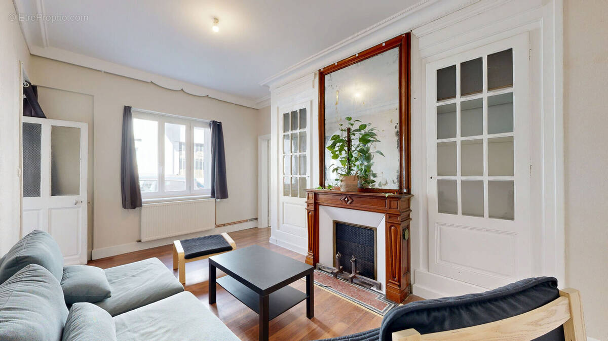 Appartement à MOULINS