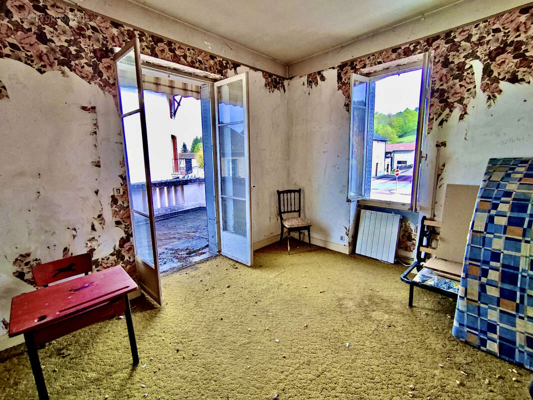 Maison à MARIOL