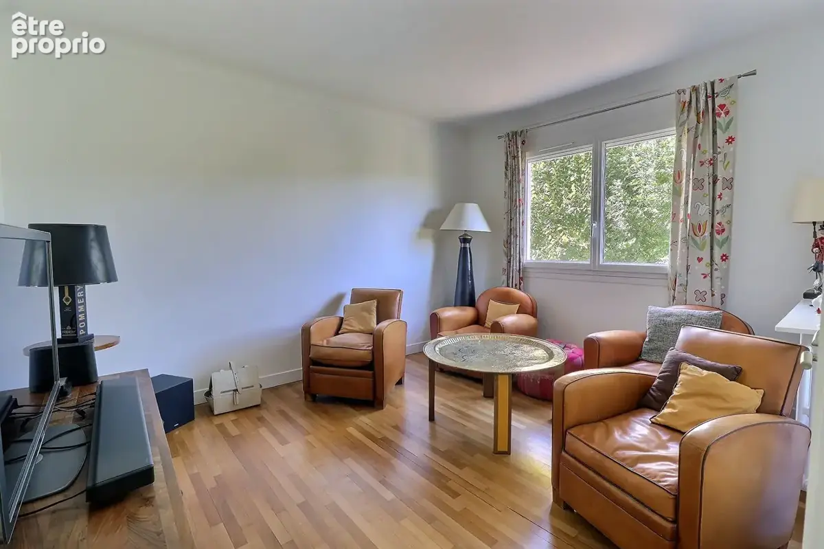 Domaine de Grandchamp - Maison 5 chambres - Terrain 671m² - photo 8