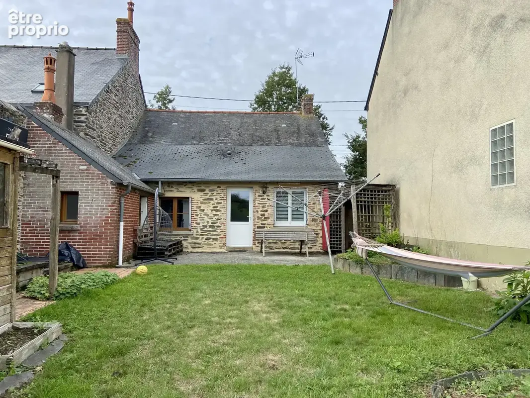 Maison à JANZE