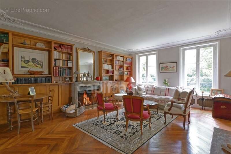 Maison à MAISONS-LAFFITTE