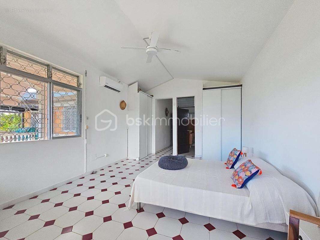 Maison à SAINT-FRANCOIS