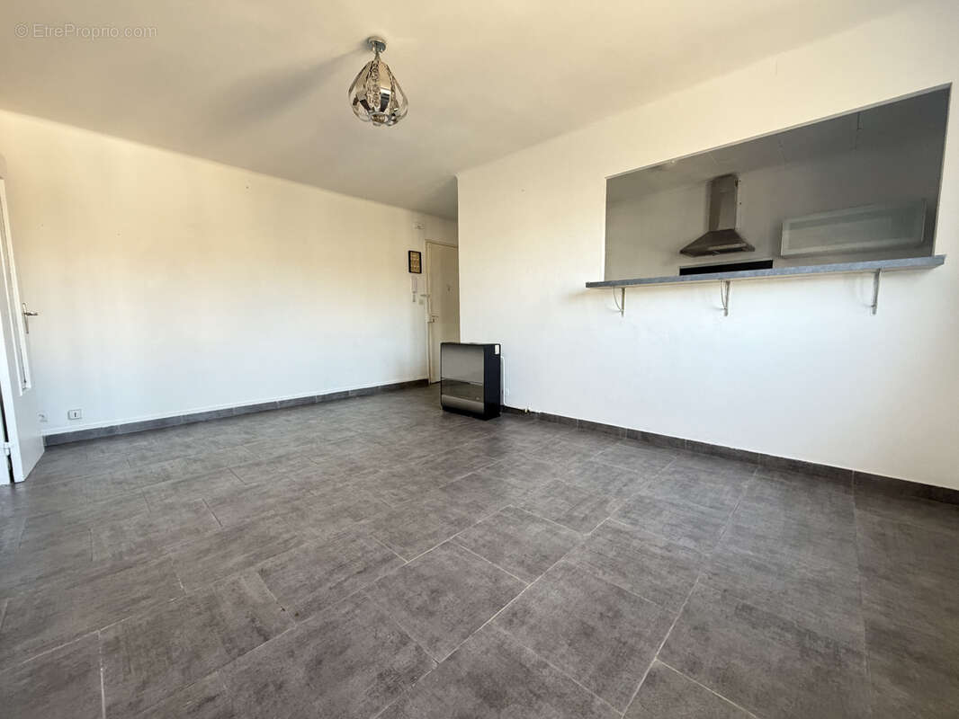 Appartement à MARSEILLE-14E