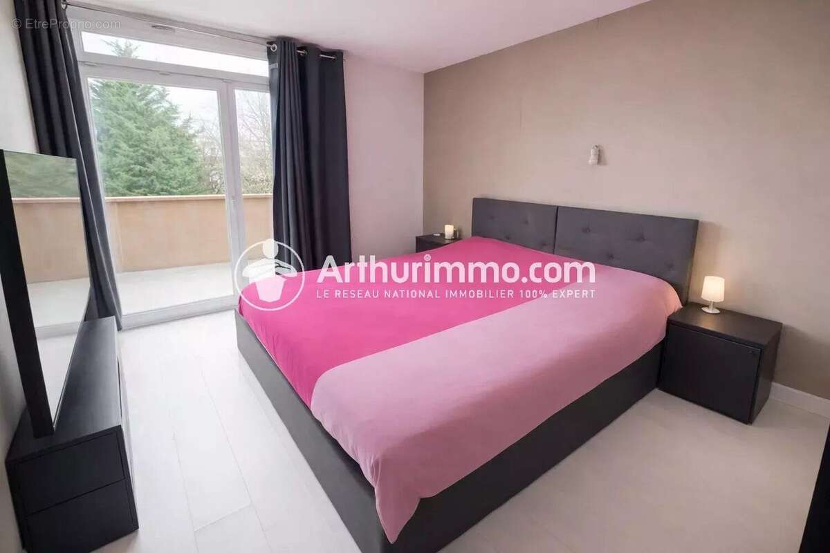 Appartement à CORBEIL-ESSONNES