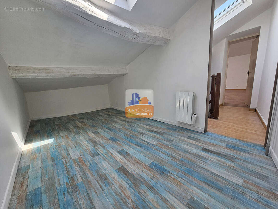 Appartement à BOUGUENAIS