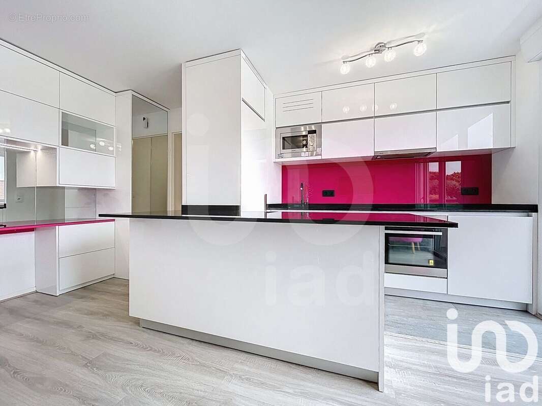 Photo 3 - Appartement à ROISSY-EN-BRIE