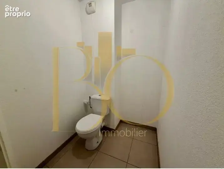 Appartement 3 pièces de 66 m² avec terrasse et double stationnement - photo 15