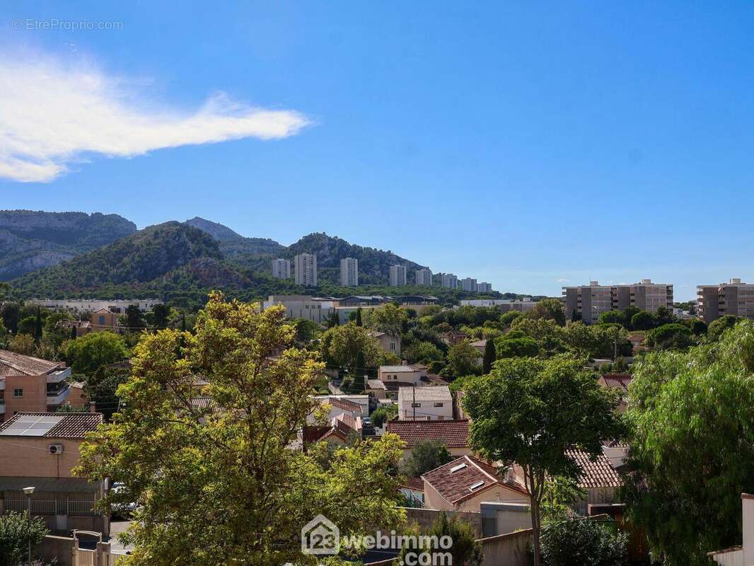 Appartement à MARSEILLE-9E