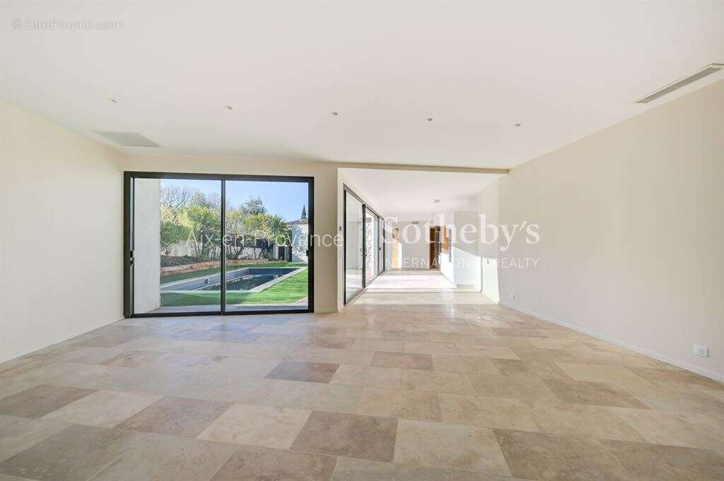 Maison à AIX-EN-PROVENCE