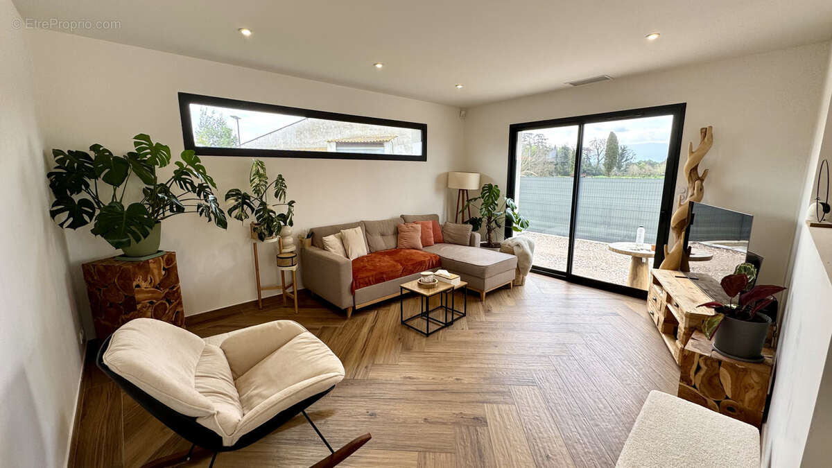 Maison à SAINT-CYPRIEN