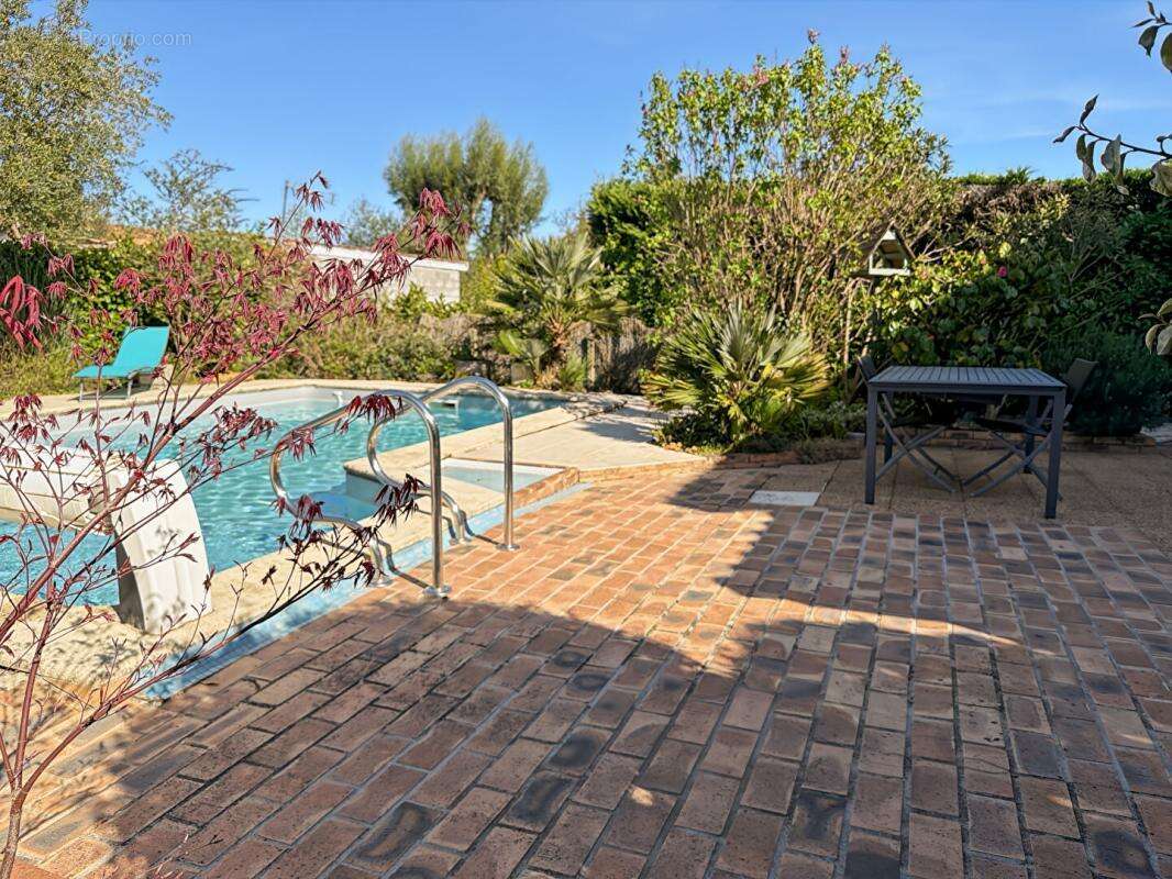 Maison à LE HAILLAN