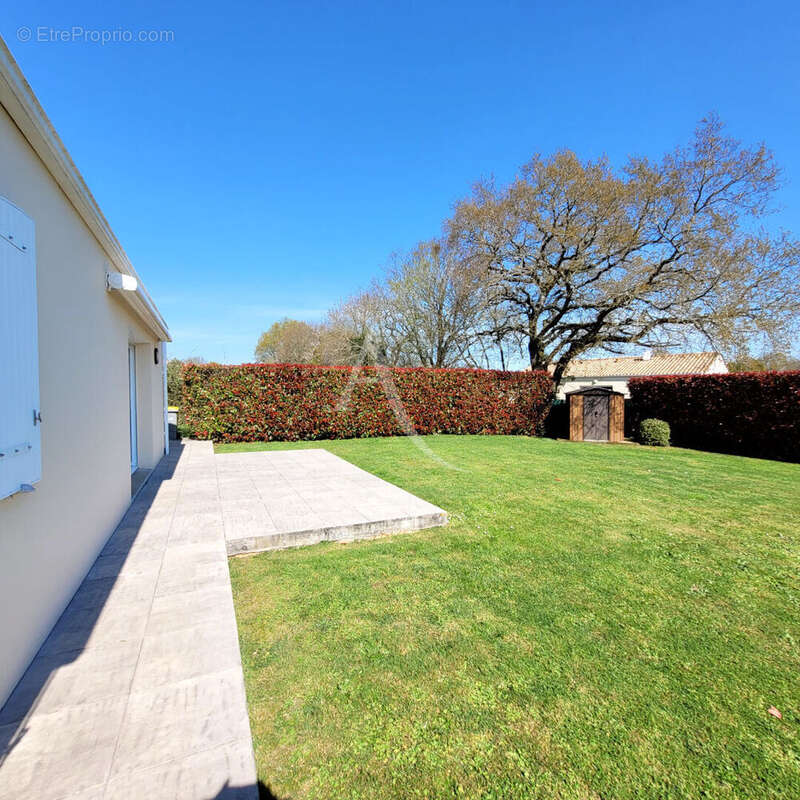 Maison à SAINT-AVAUGOURD-DES-LANDES