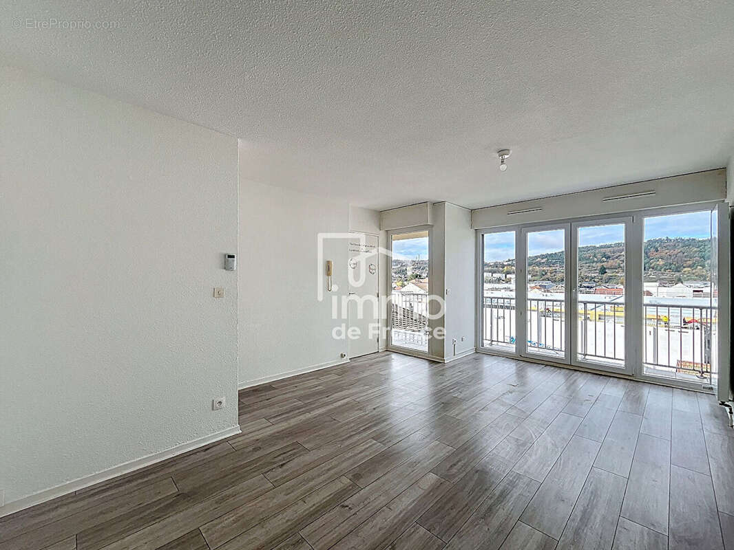 Appartement à OYONNAX