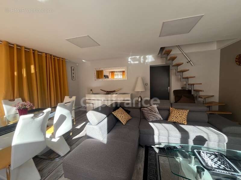 À vendre – Propriété d’exception de 472 m² habitables sur parc arboré de 5 000 m² – Lourdes - photo 4