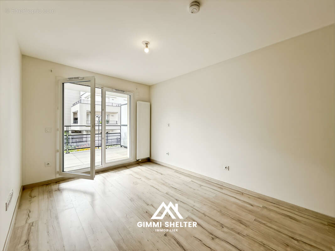 Appartement à ROMAGNAT