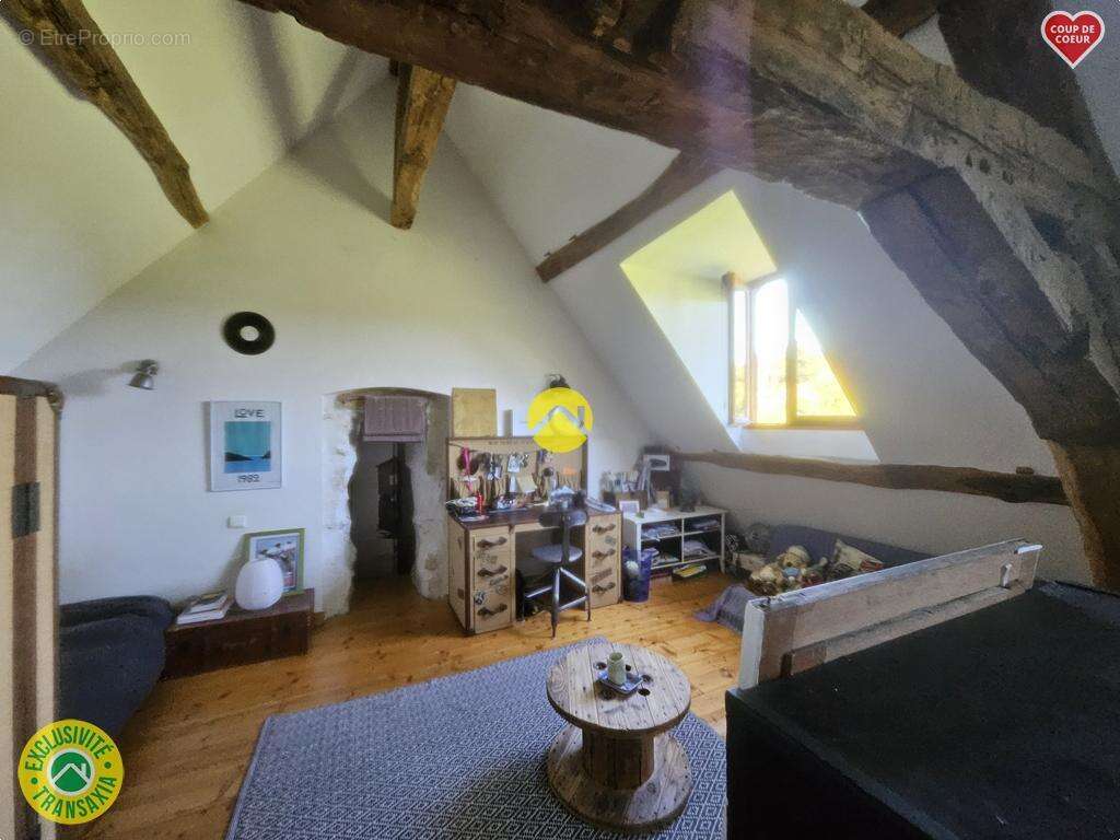 Maison à JOUET-SUR-L&#039;AUBOIS