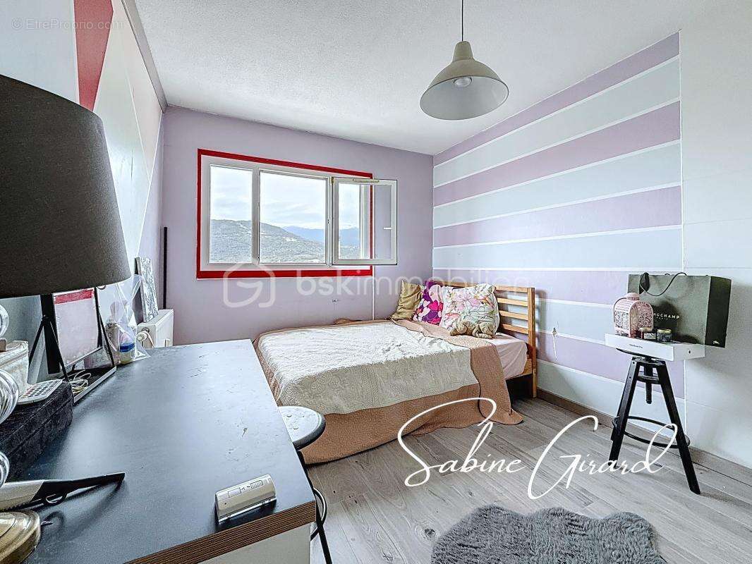 Appartement à ECHIROLLES