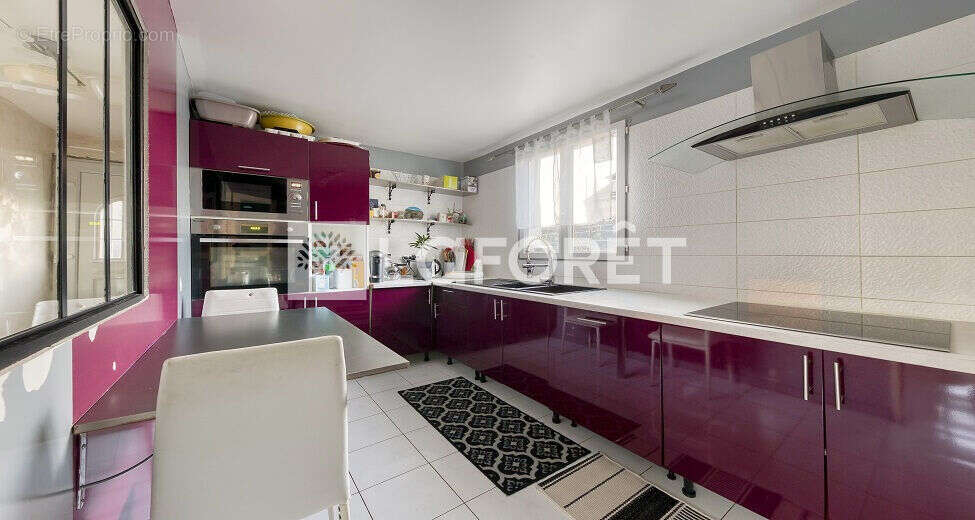 Maison à ROISSY-EN-BRIE