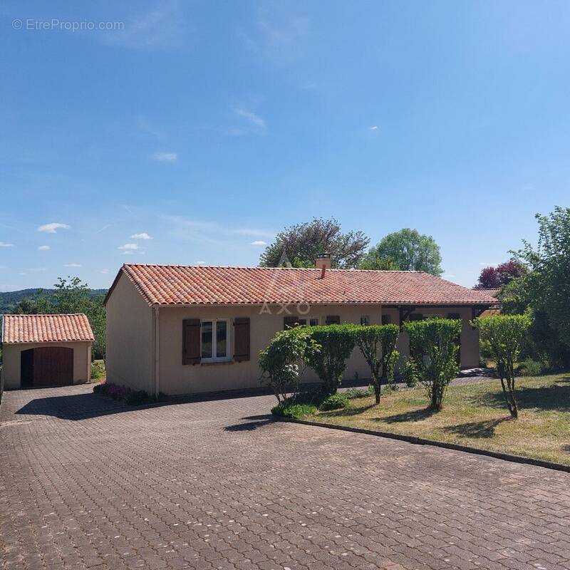 Maison à TRELISSAC