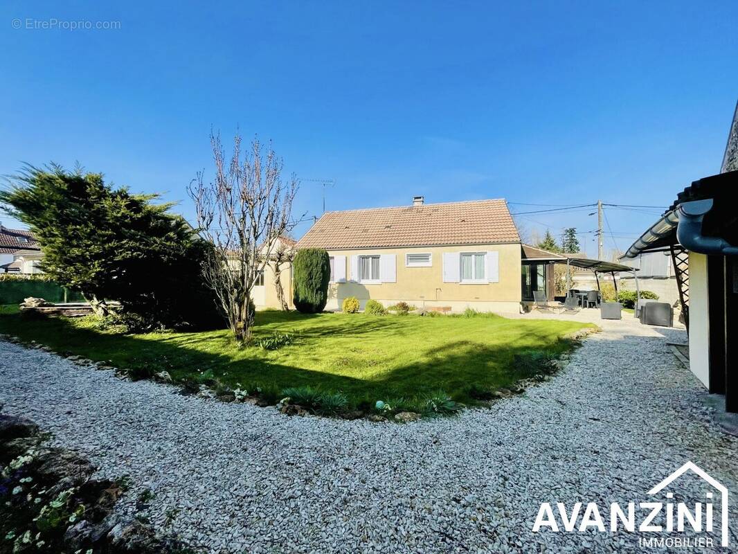 Maison à PIERRE-LEVEE