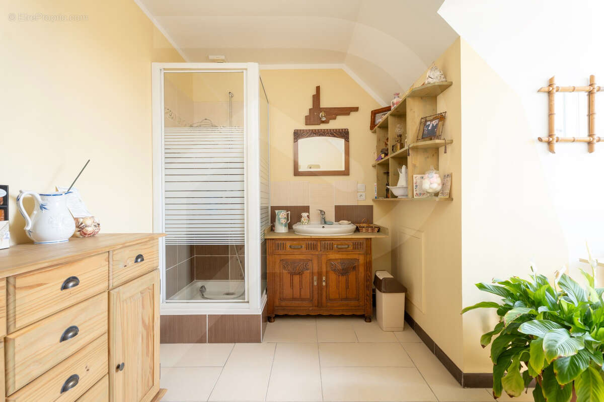Maison individuelle - vie de plain-pied - 234m2 - piscine - rogerville - photo 22
