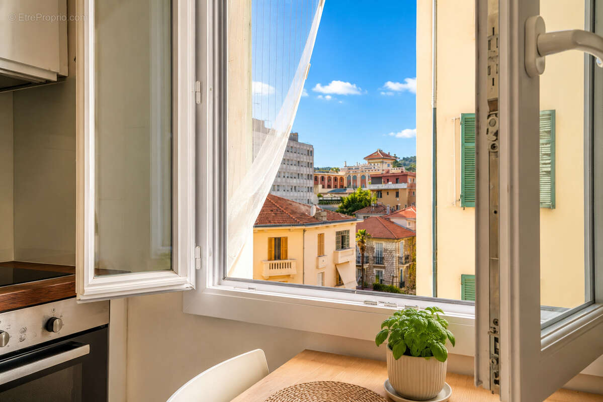 Libération   fragonard   3p balcon - photo 12