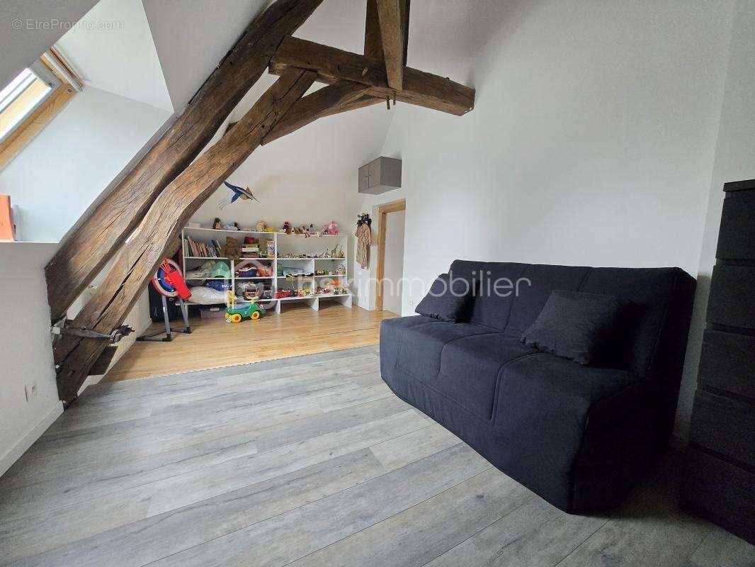 Maison à SAINT-MARTIN-DES-CHAMPS