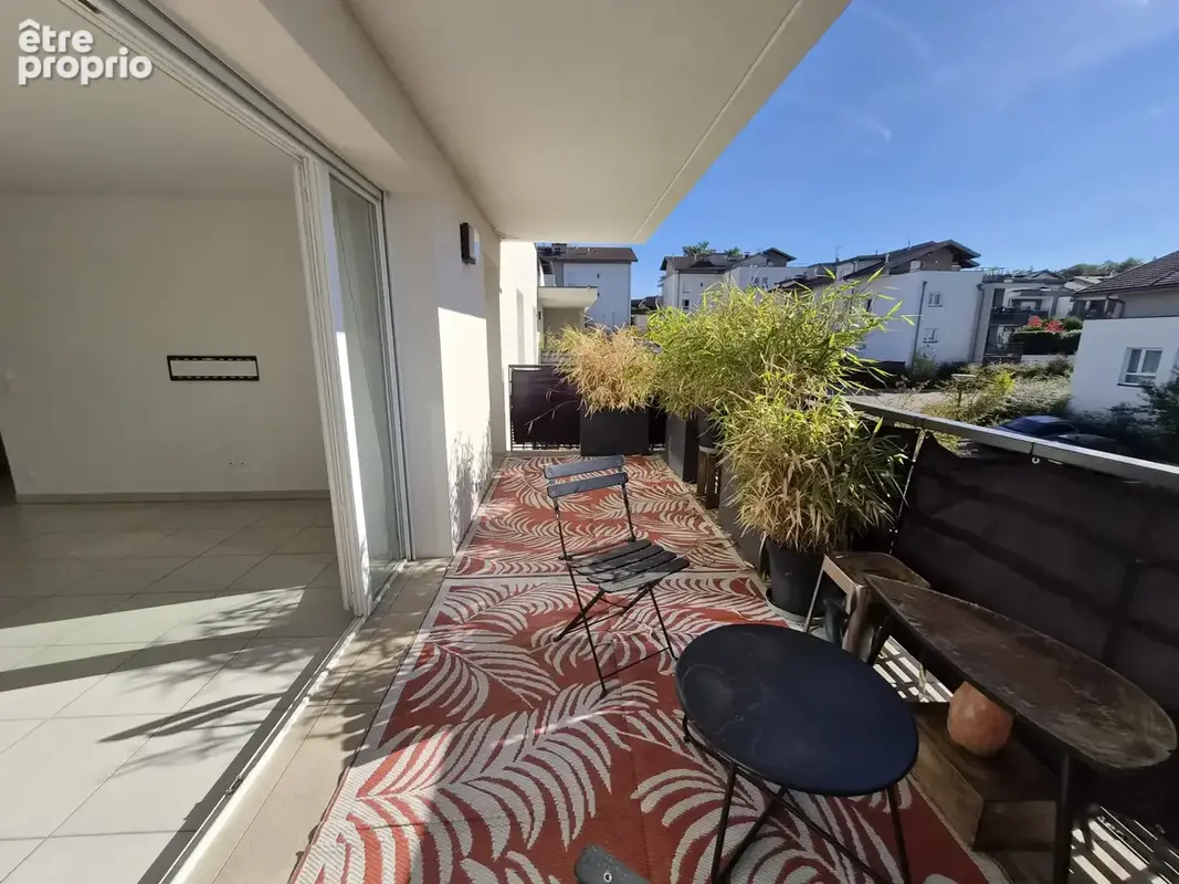 VILLY-LE-PELLOUX   T3 avec terrasse et garage - photo 5