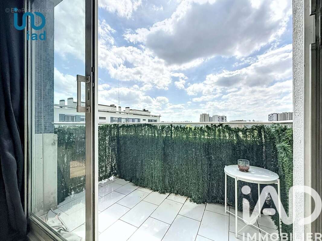 Photo 3 - Appartement à AUBERVILLIERS