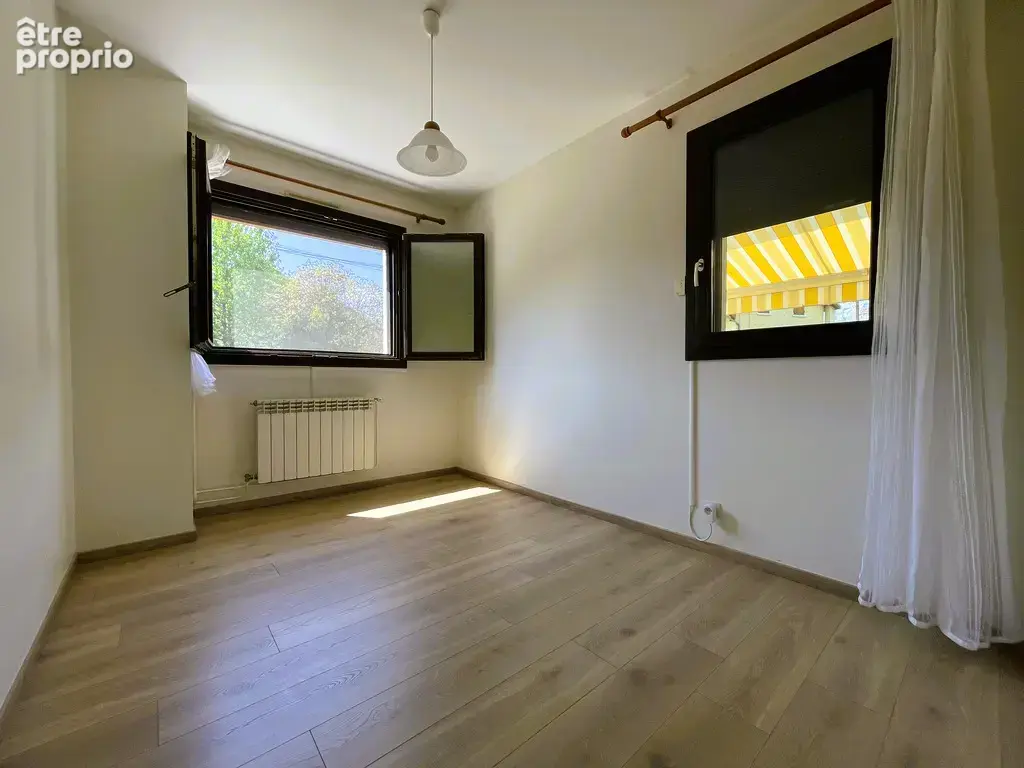 Maison individuelle et garage sur terrain clos - photo 14