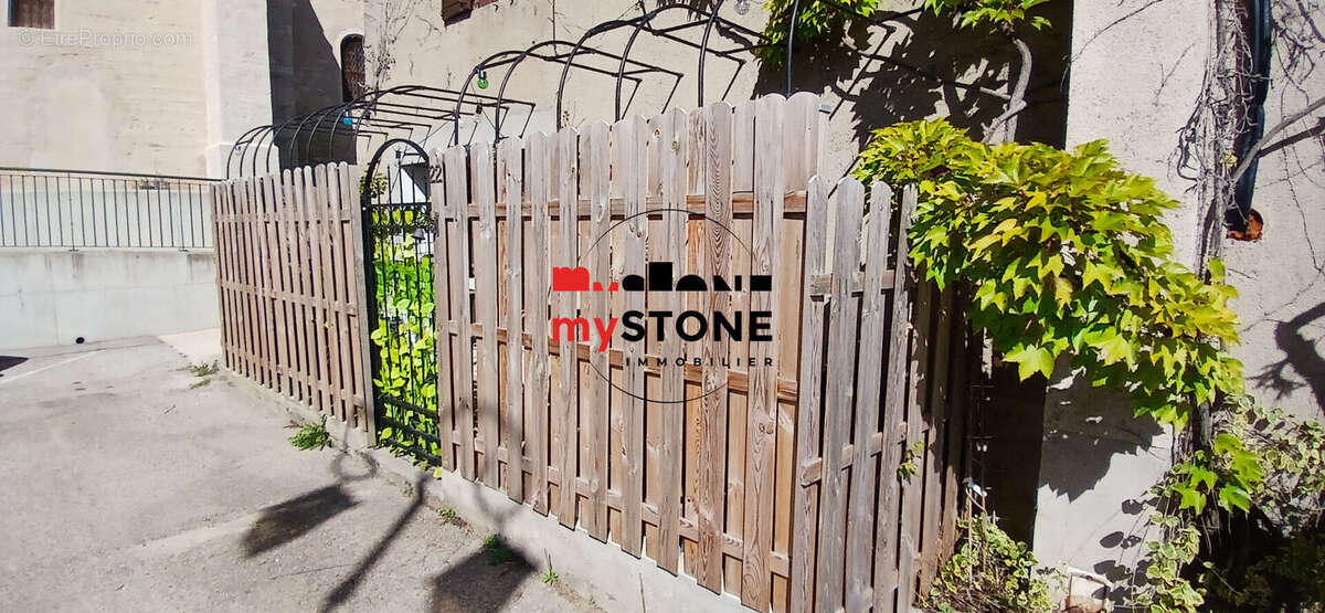 Maison à LAPEYROUSE