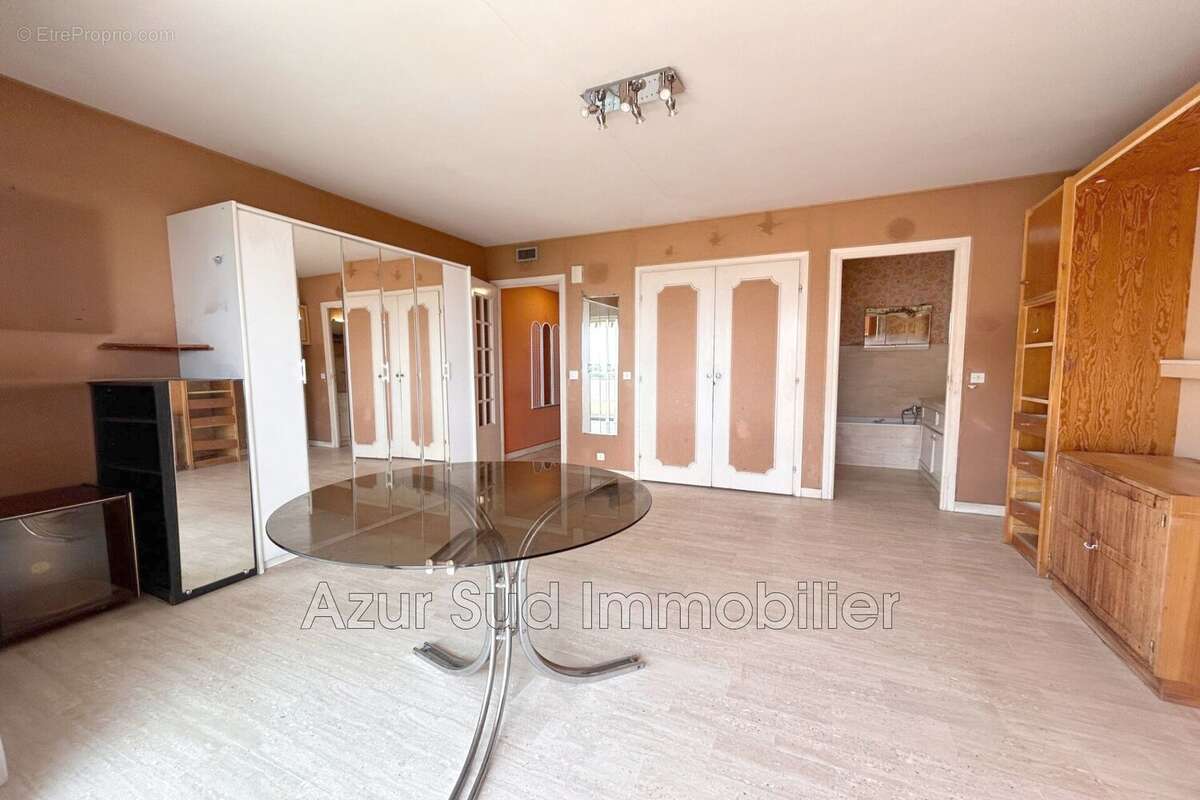 Appartement à ANTIBES