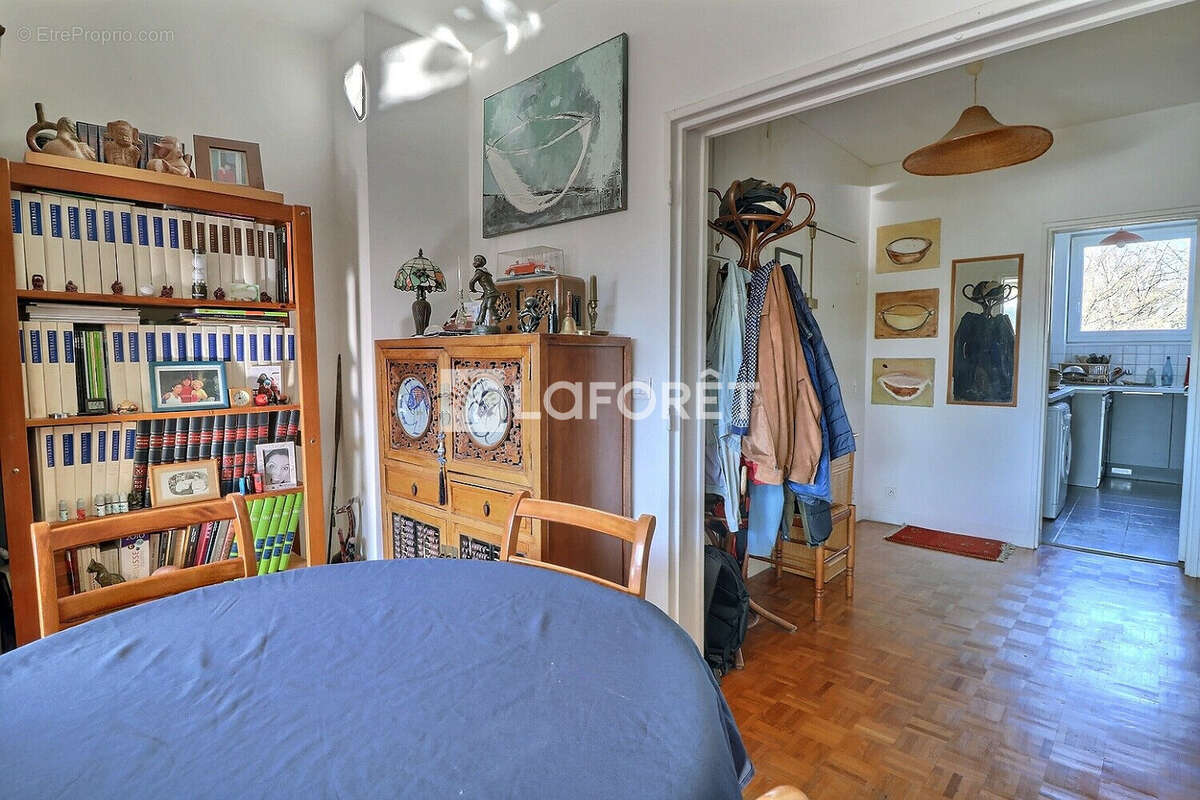 Appartement à RUEIL-MALMAISON