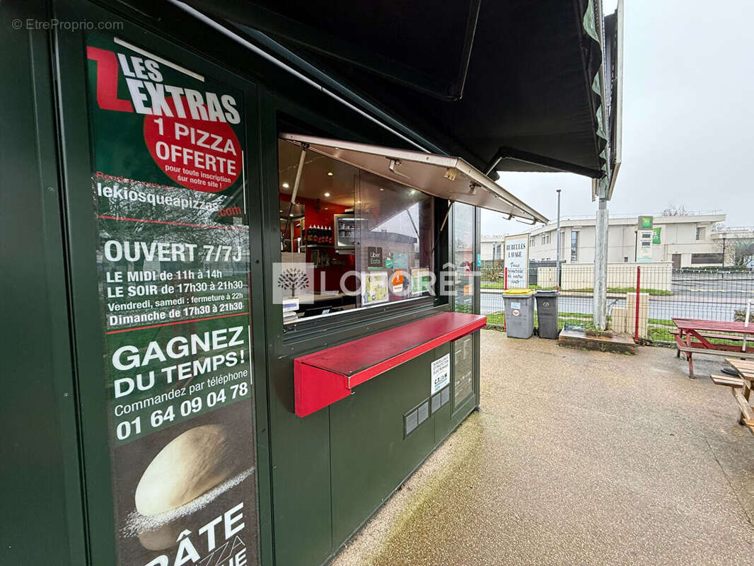 Commerce à RUBELLES