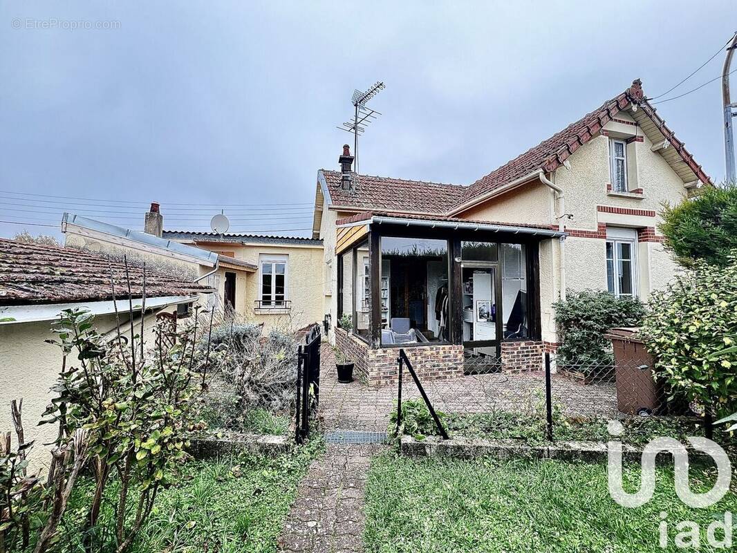 Photo 1 - Maison à SAINT-ANDRE-LES-VERGERS