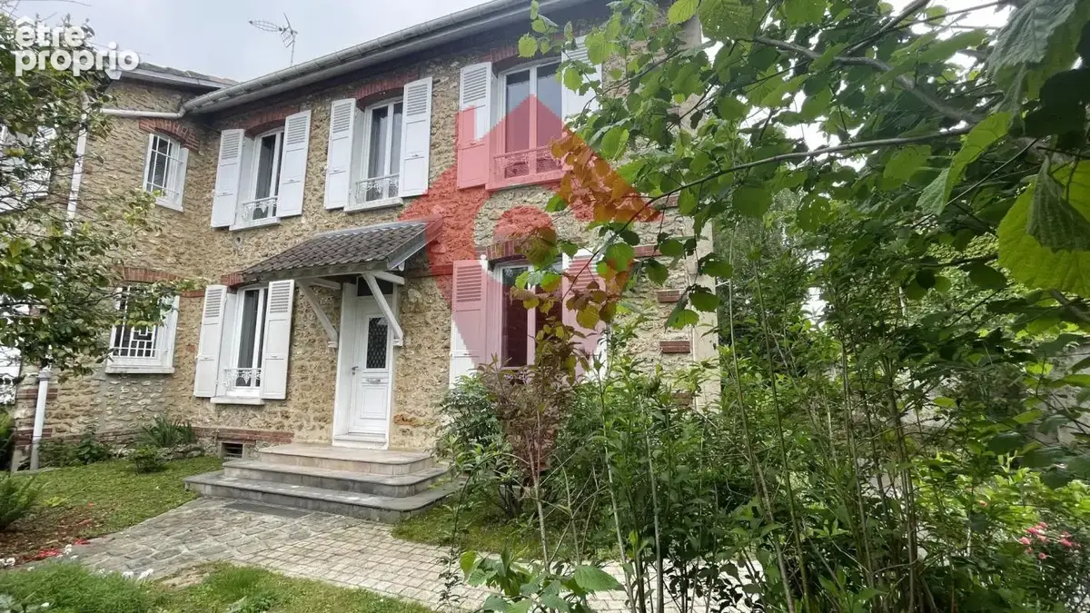 Maison meulière pleine de charme à fort potentiel située en - photo 3