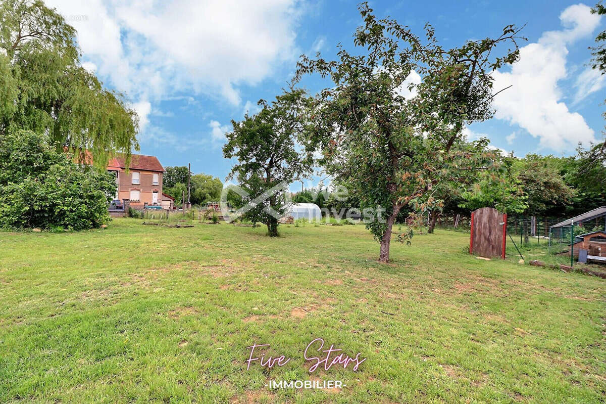 Maison 145 m² à Dommary-Baroncourt  - photo 3