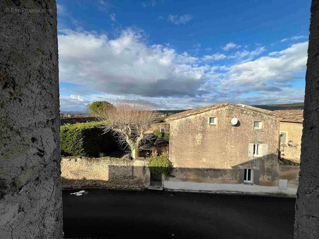 Maison à GORDES