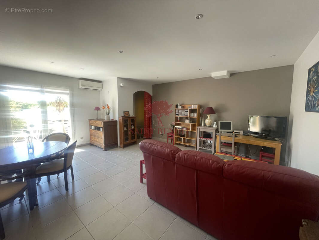 Rare gignac a vendre villa de plain pied de 85m2 de type t4 - photo 7