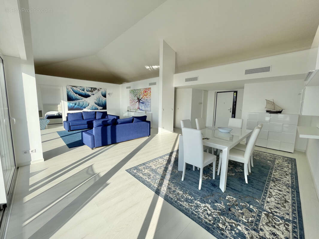 Appartement à MENTON