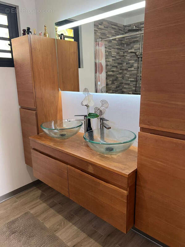 Maison à FORT-DE-FRANCE