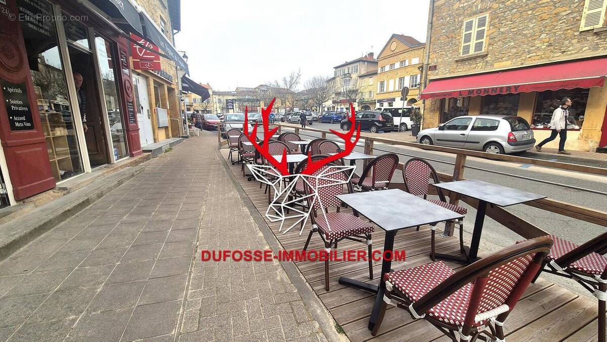 Photo 1 - Commerce à LE BOIS-D&#039;OINGT