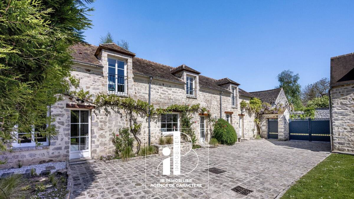 Maison à ARBONNE-LA-FORET
