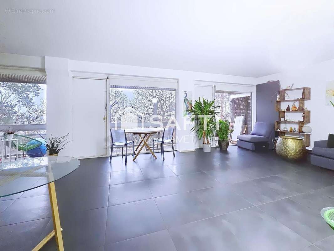 Photo 2 - Appartement à VERSAILLES