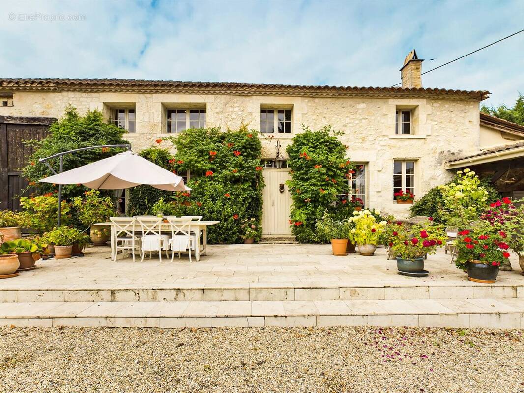Maison à DURAS