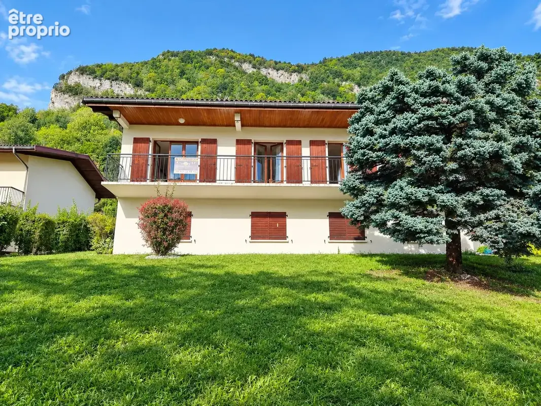 Photo Maison à Seythenex au prix de 312 000€